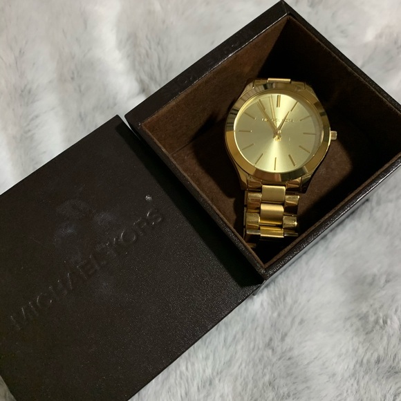 Michael Kors watch - Picture 3 of 3